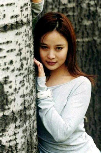 演员常远资料,喜剧界新星，多才多艺的影视演员